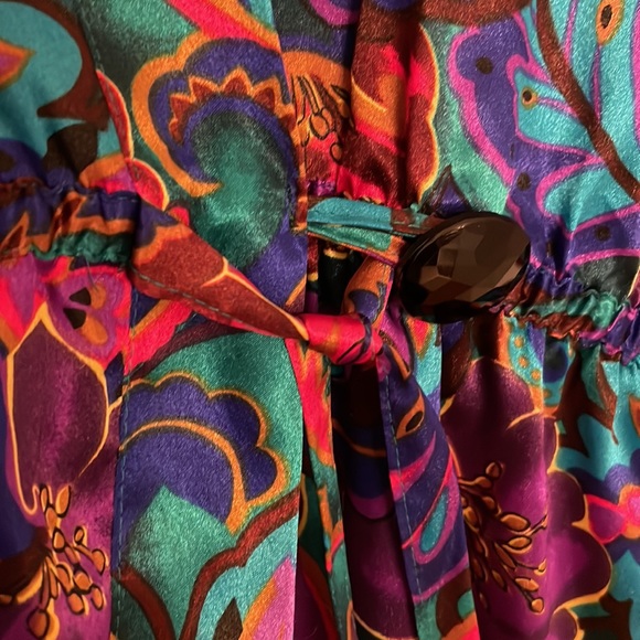 Victoria’s Secret Multicolor Short Robe Size P/S - Picture 5 of 7